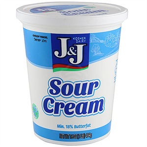 J&J Sour Cream 16 Oz